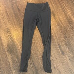 Black Lululemon Leggings mesh inserts at legs - used with some life left! Sz 4